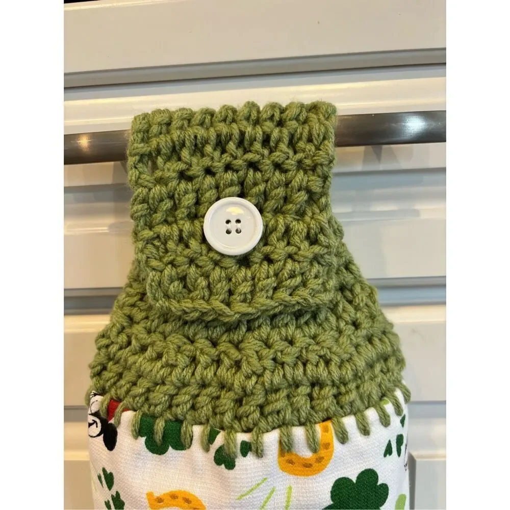 Crochet Top Kitchen Towel- St. Patrick’s Day/mickey minnie